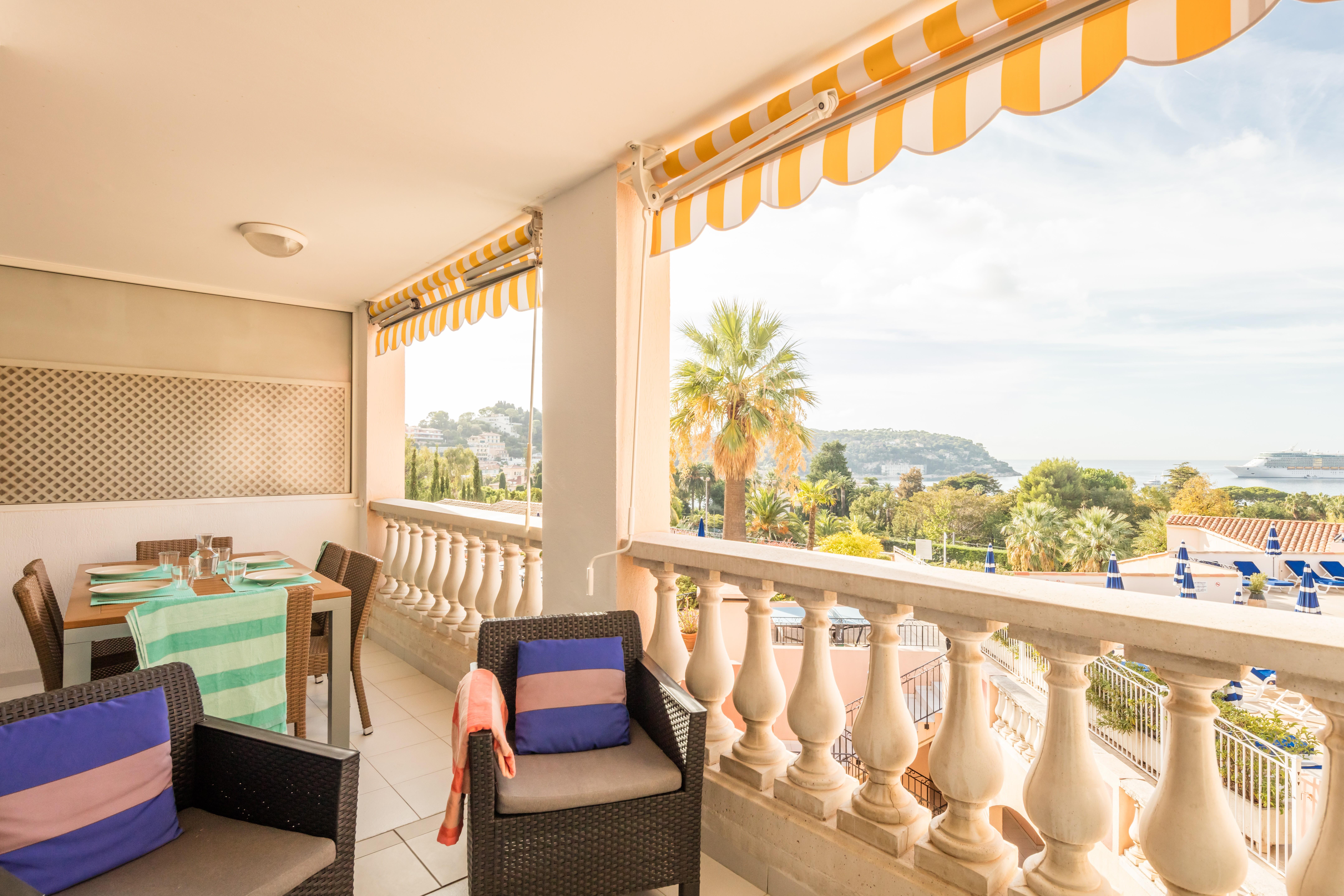 Residence Pierre & Vacances L'Ange Gardien วีลล์ฟรองซ์-ซูร์-แมร์ ภายนอก รูปภาพ