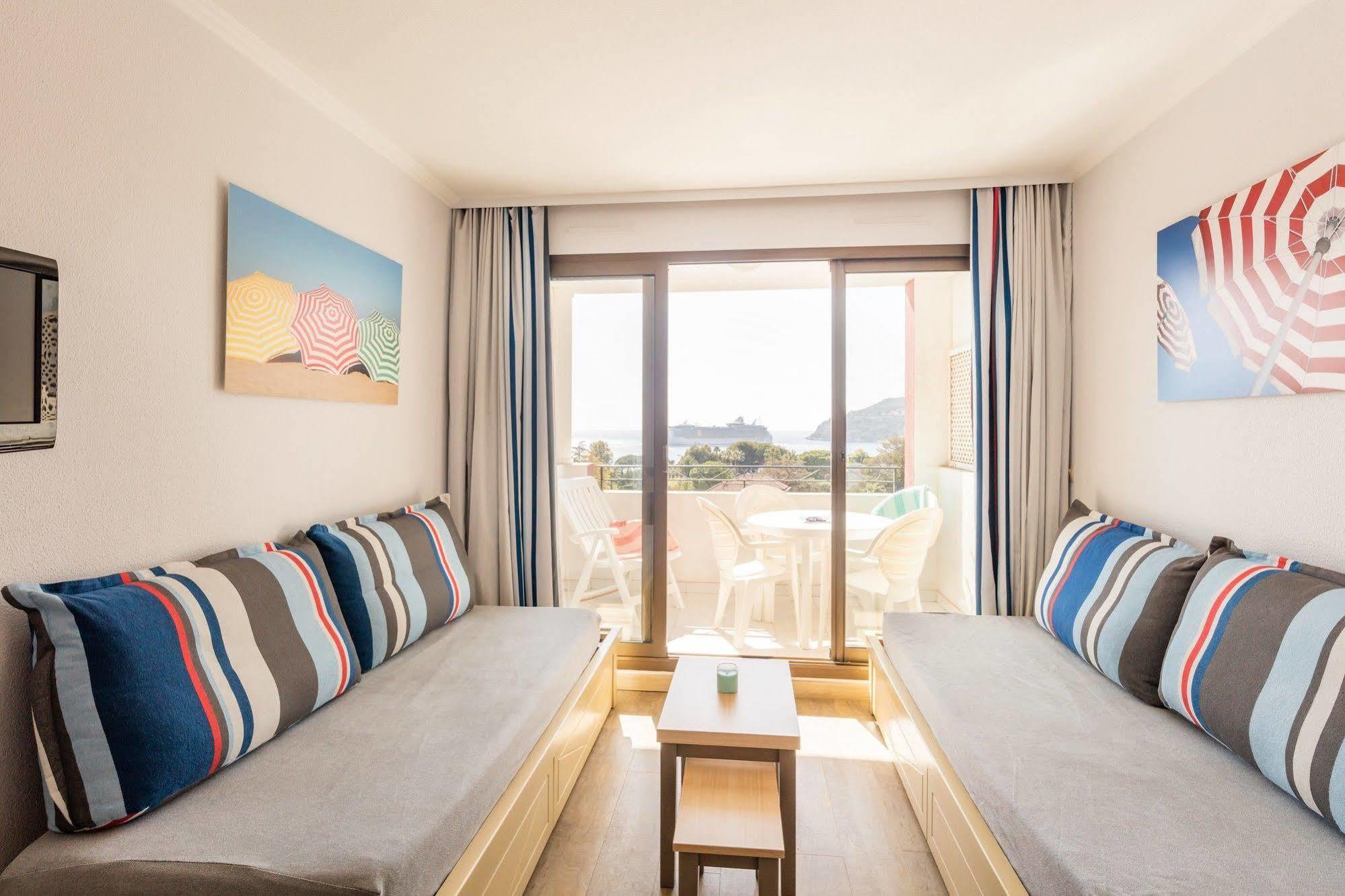 Residence Pierre & Vacances L'Ange Gardien วีลล์ฟรองซ์-ซูร์-แมร์ ภายนอก รูปภาพ